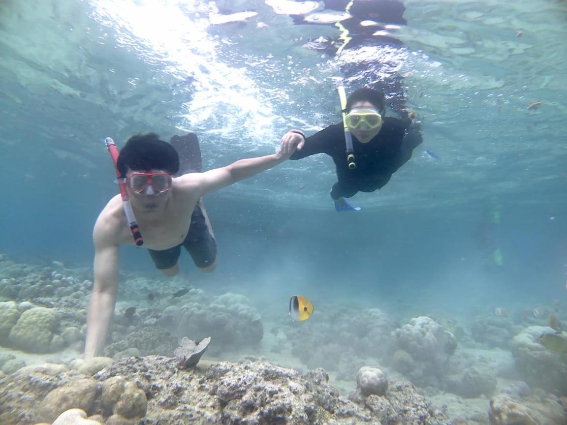Blue Ocean Bunaken Exterior photo
